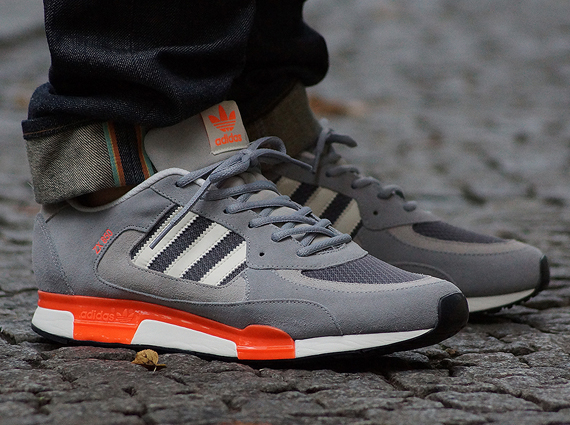 adidas Originals ZX 850 - Aluminum - Chalk - Iron - SneakerNews.com
