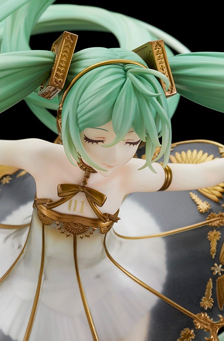 1/1スケール「初音ミクシンフォニー 5th Anniversary Ver.」特設サイト