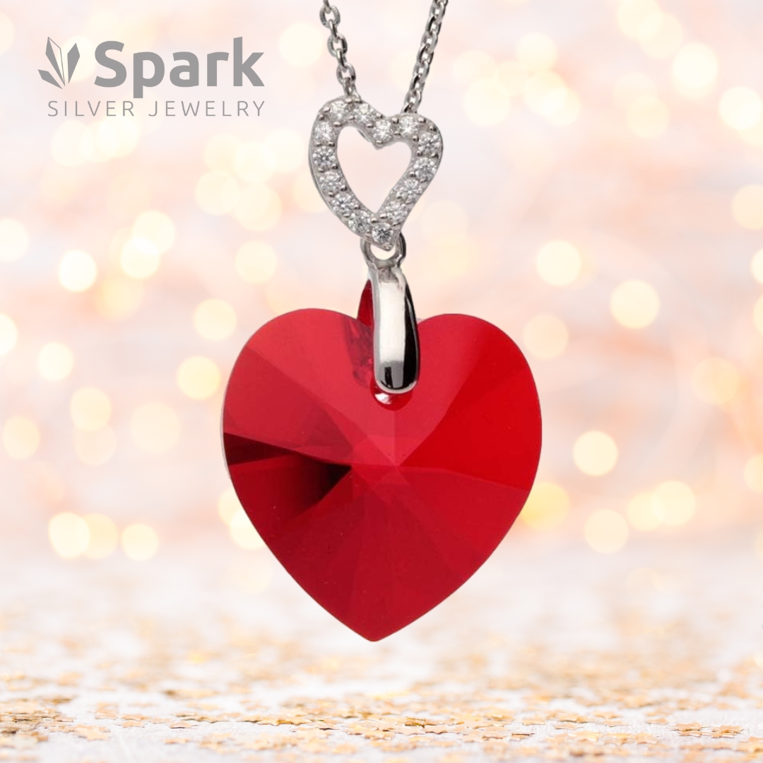 Spark☆ ネックレス 赤 スワロフスキー®・クリスタル ハート 透明感