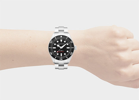 Pitch Black – Spinnaker Watches