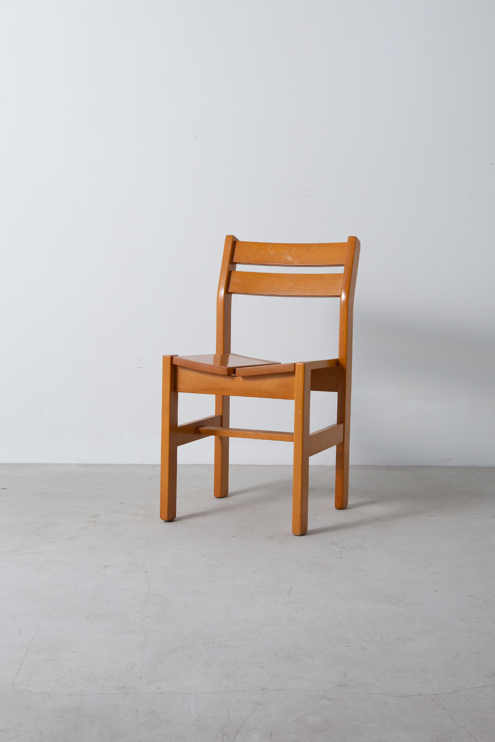 stoop | Chairs from Les Arcs Selected by Charlotte Perriand for