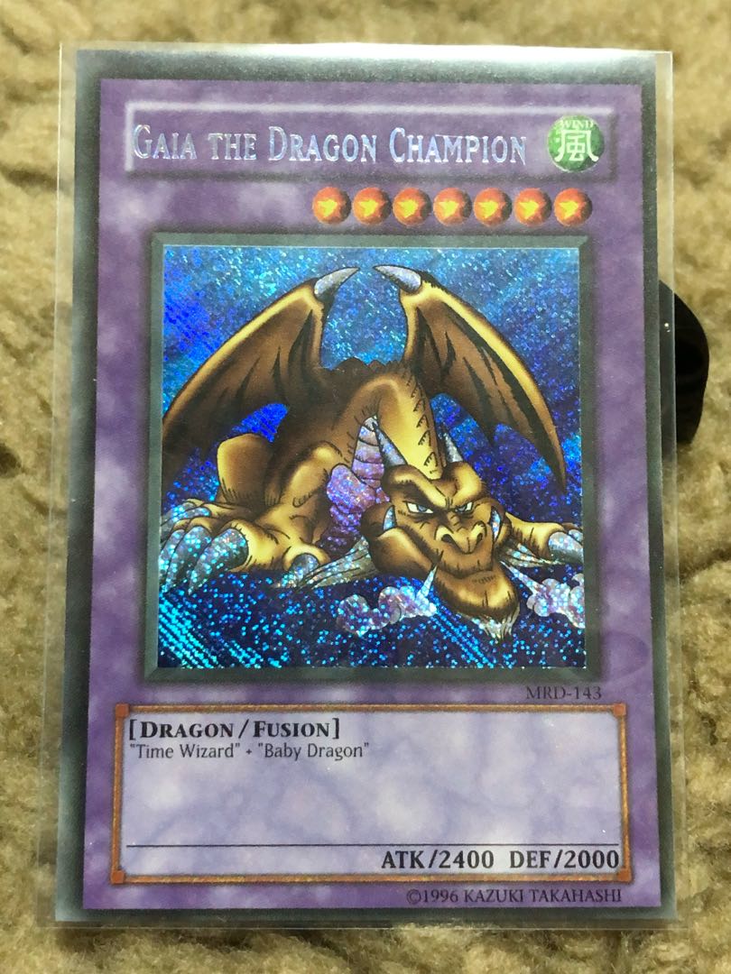 超希少】遊戯王 千年竜 ネームエラー コーナーカット無 銀ホロ無
