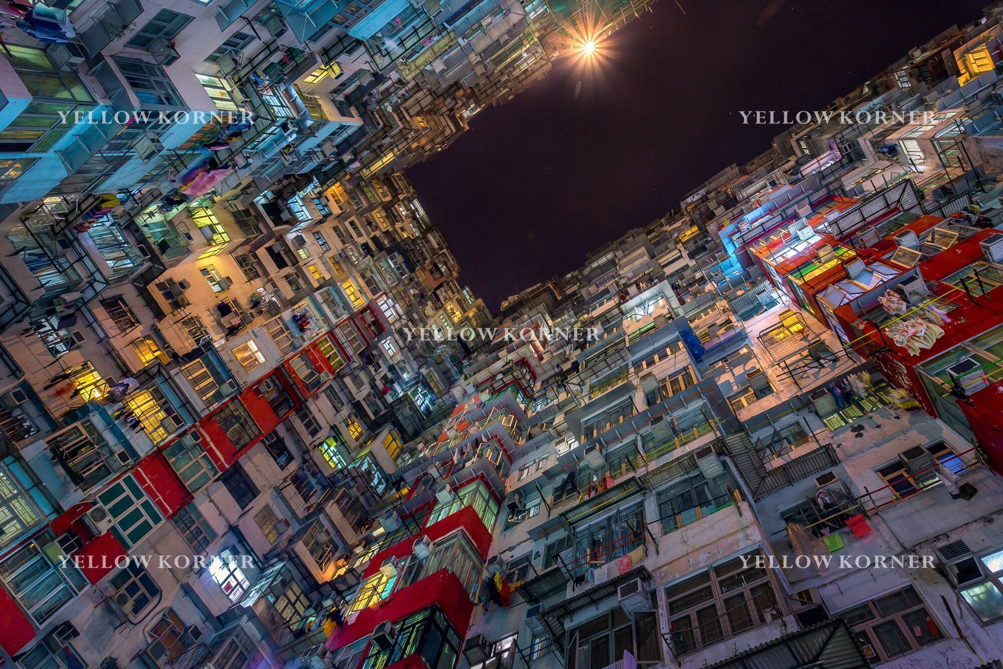 GOLDEN HONG KONG MORNING, Asian Cities, ANDY YEUNG · Art
