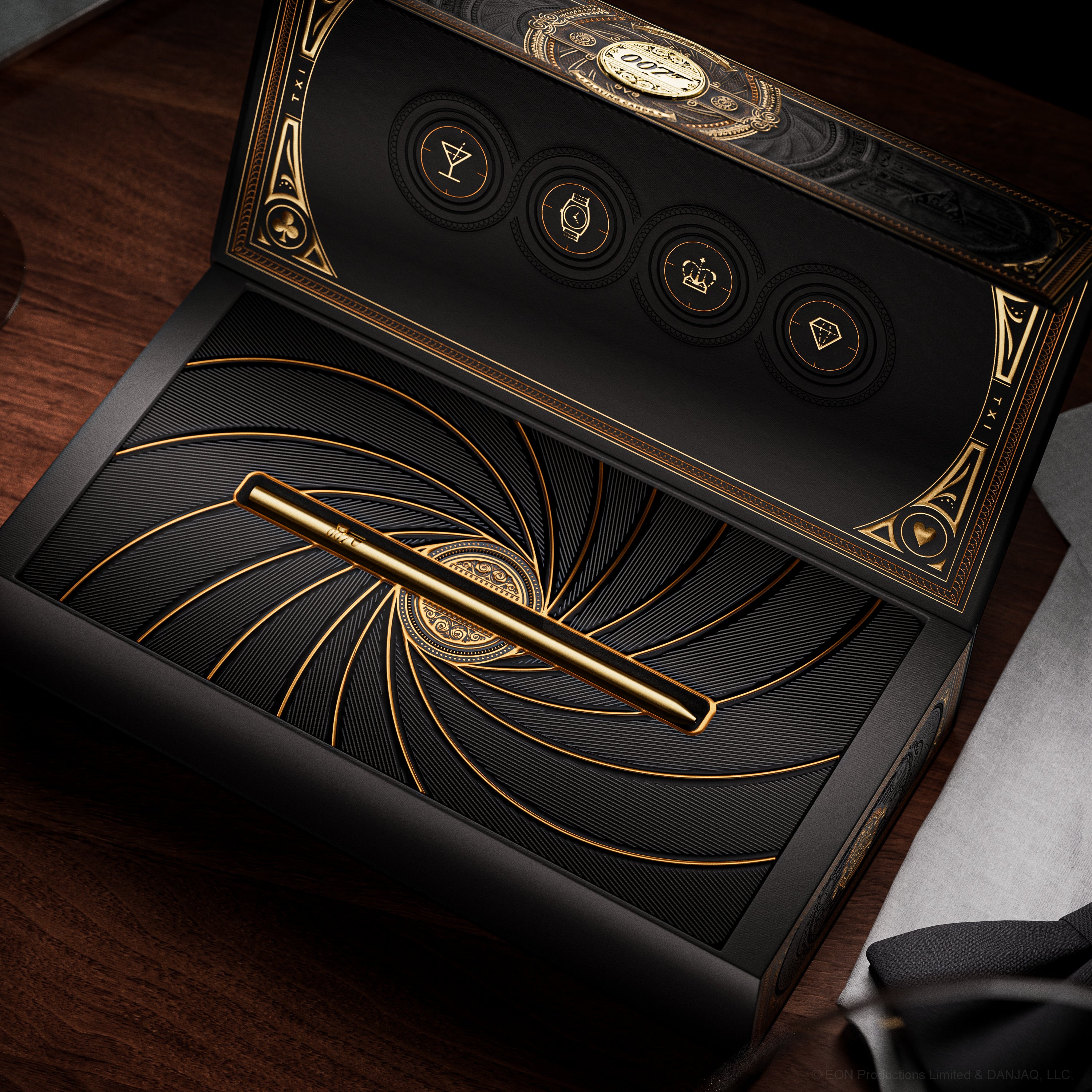 James Bond 007 Box Set | theory11