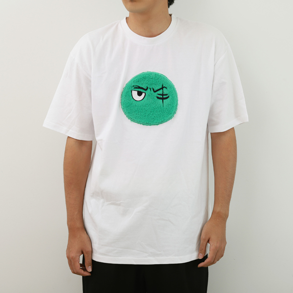 ワンピース】ゾロのまりも Tシャツ WHITE XL: アパレル・バッグ｜東映