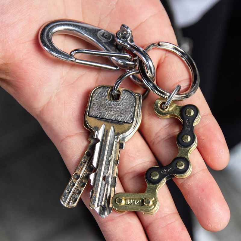 IZUMI* NP key holder - BLUE LUG ONLINE STORE