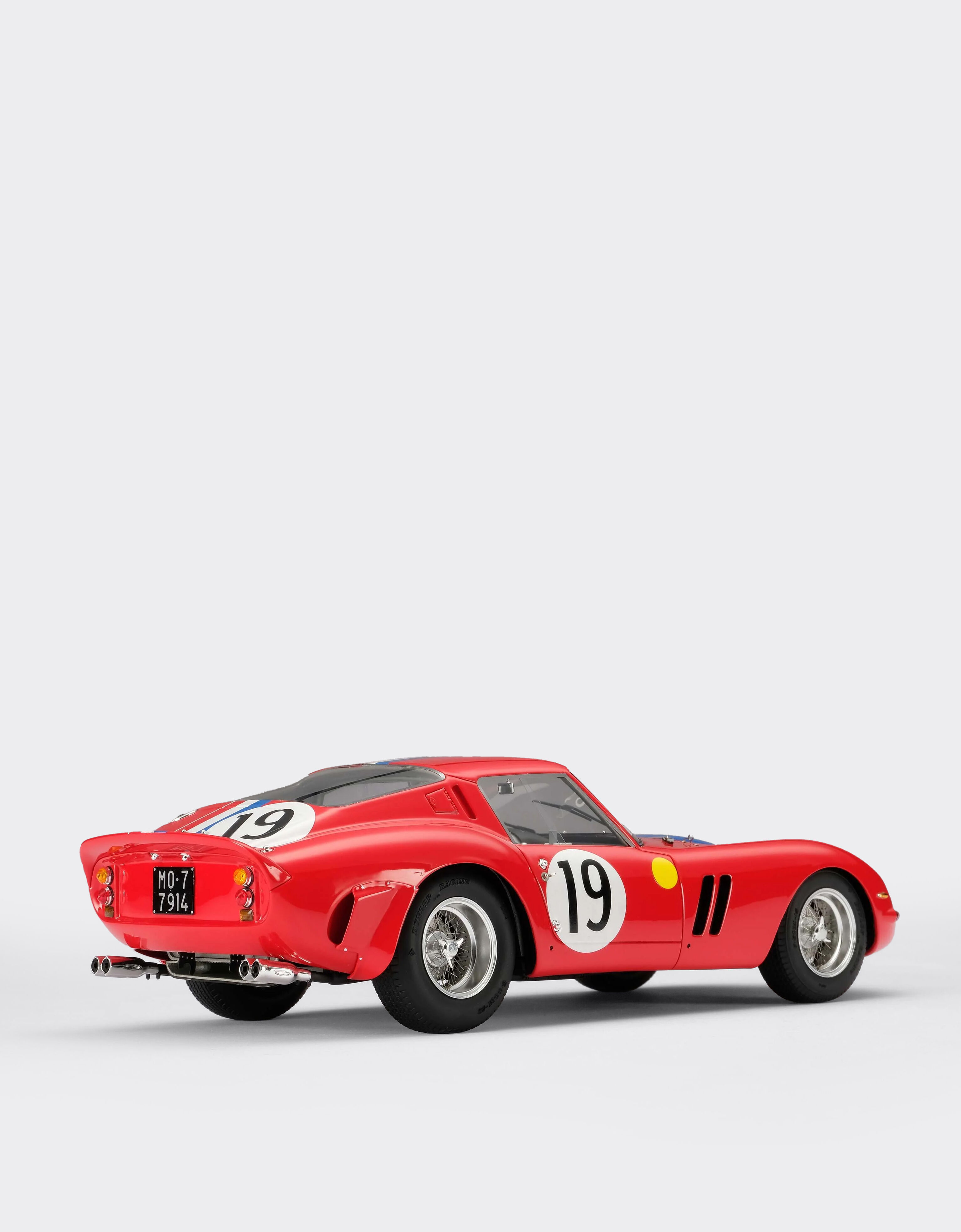 Ferrari 250 GTO 1962 Le Mans model in 1:18 scale