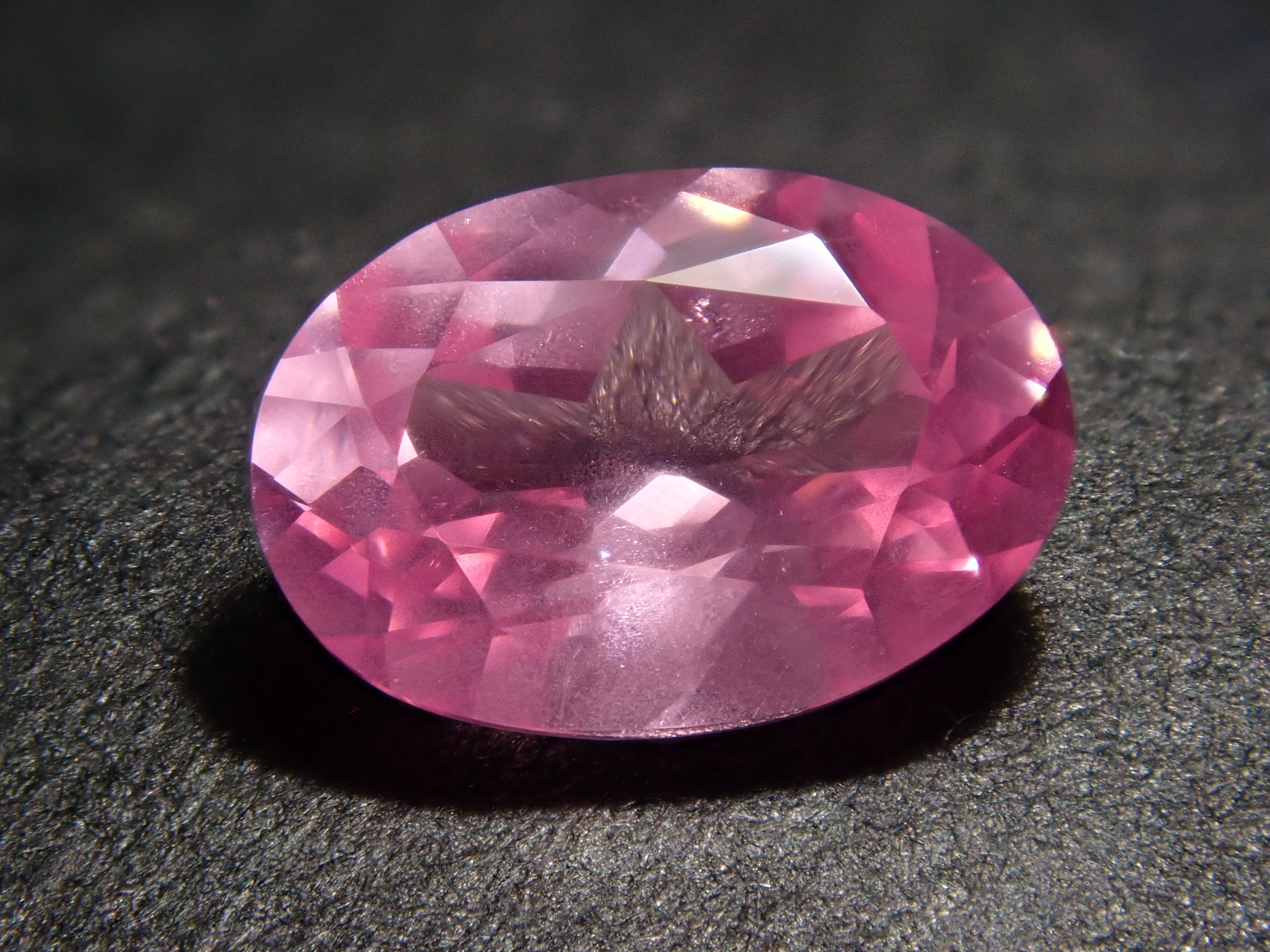 Pink spinel 0.670ct loose