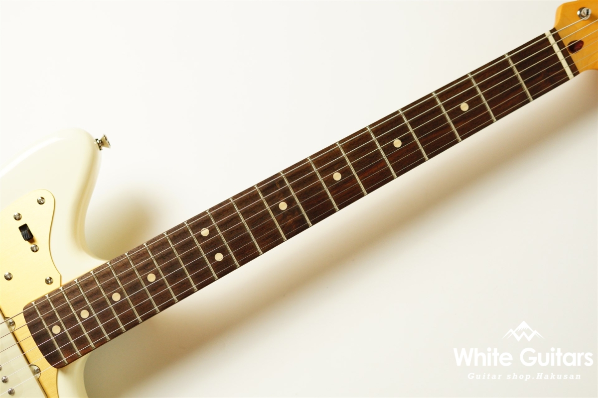 Squier by Fender J Mascis Jazzmaster | White Guitars Online Store
