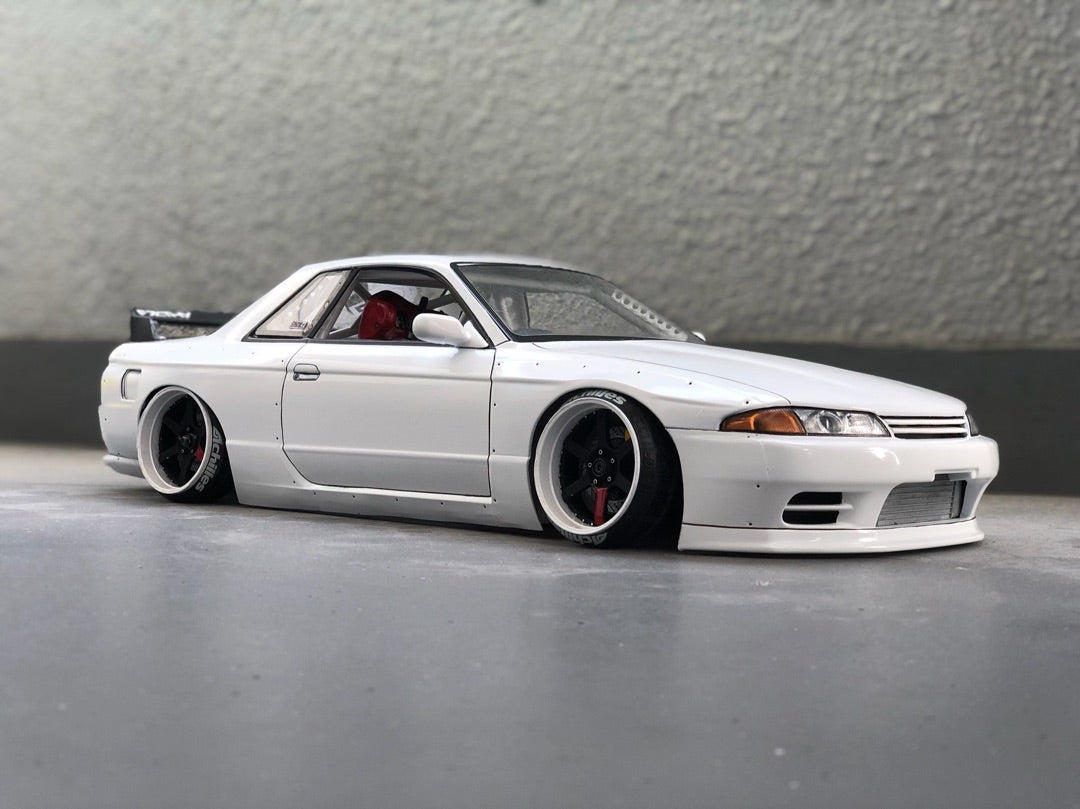 ADDICTION PANDEM R32 GT-R | Plastic Soul