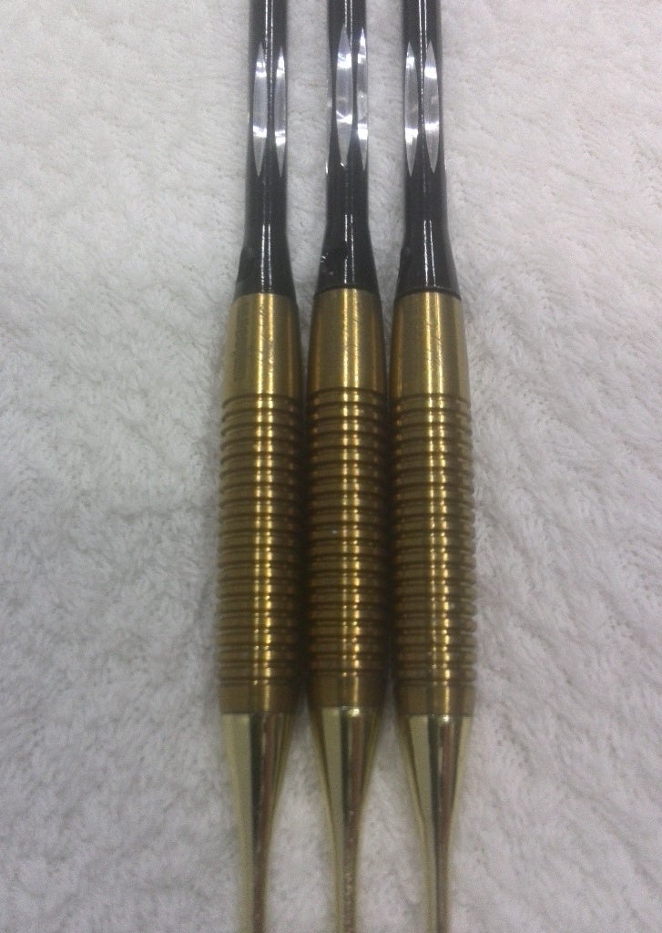 Unicorn Paul Lim 23g Gold | ダーツコレクション