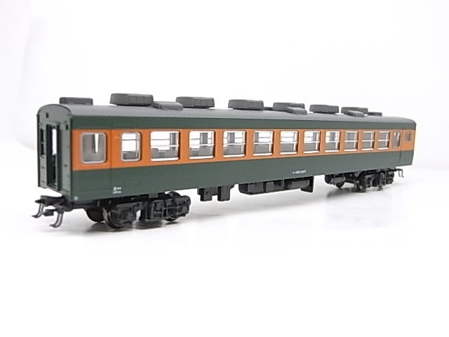 KATO 本家湘南色の153系中間車 | 緩行線