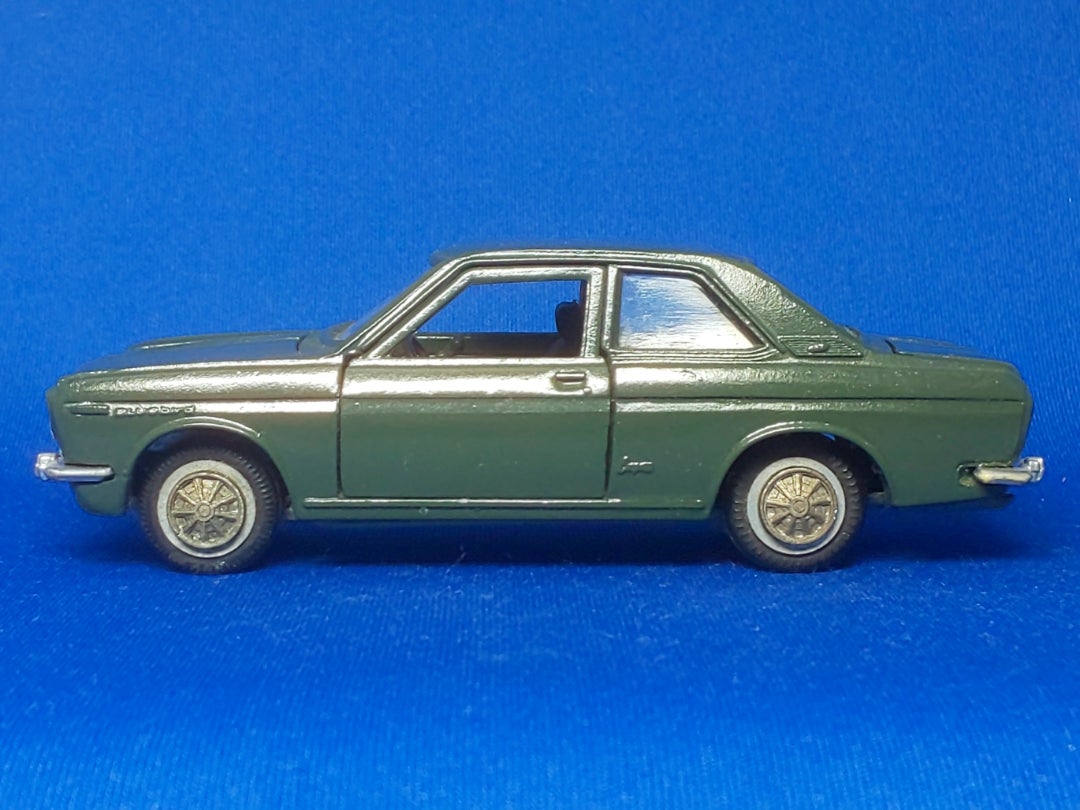 ダイヤペット 194 日産 ブルーバード SSS クーペ 1970年