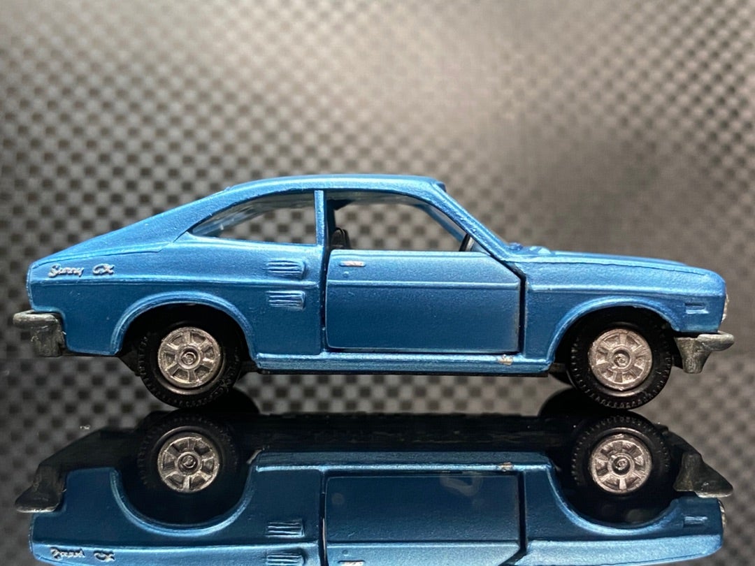 ジャンクトミカの再生】日産 サニークーペ 1200GX 完成編 | sunny-sky
