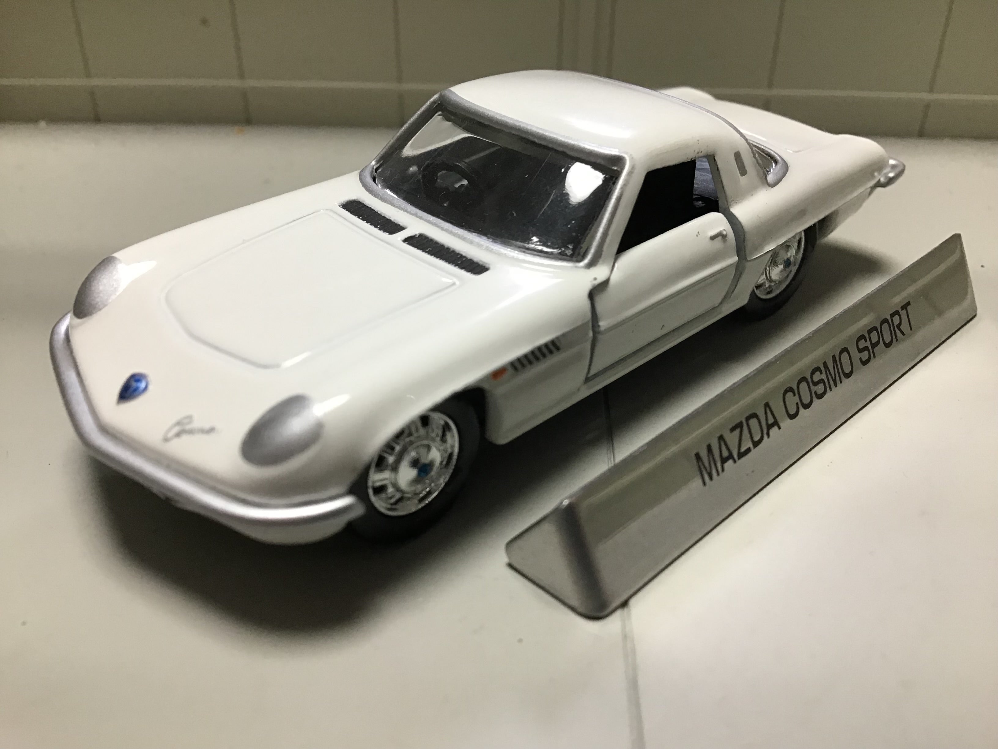 トミカリミテッド0002 マツダ コスモスポーツ | やなしゃんのトミカ