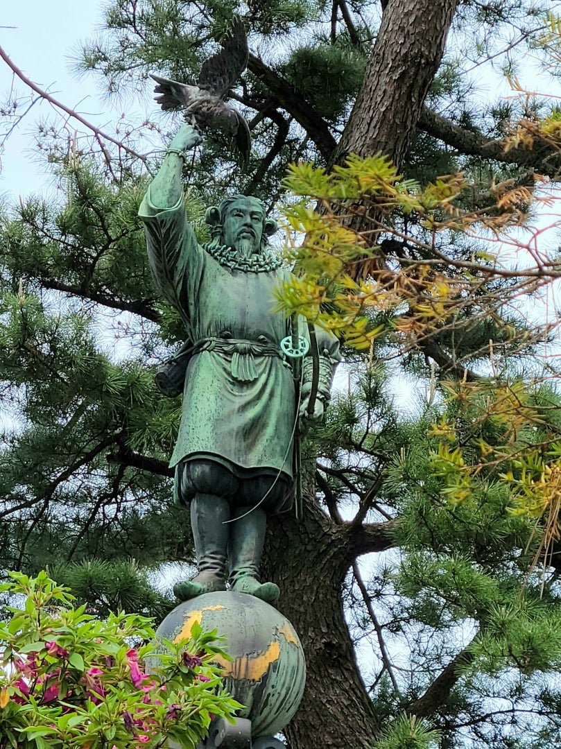 拝受した御朱印と昭忠碑の神武天皇像【白山神社②(新潟市中央区