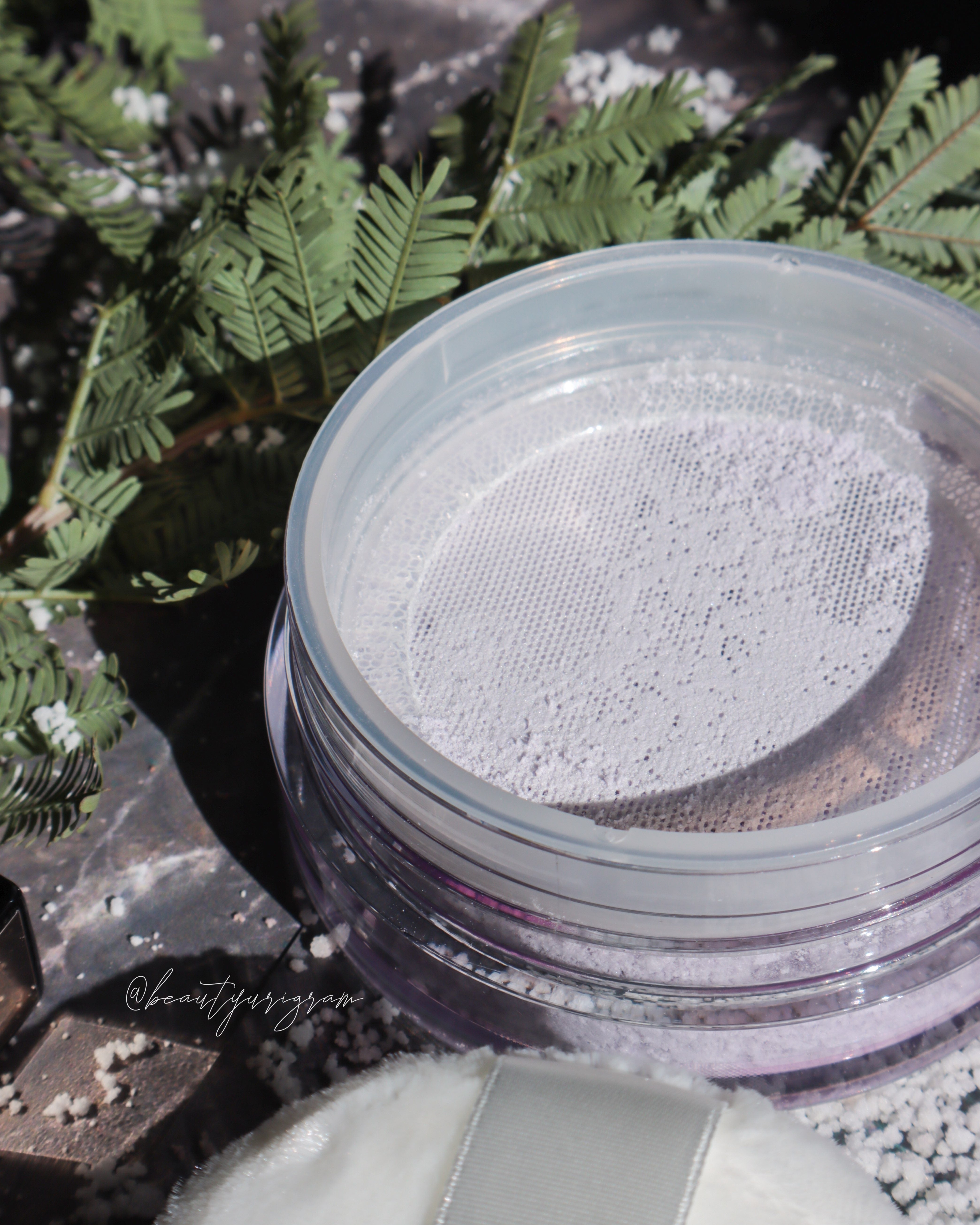 SUQQU】Oil Rich Glow Loose Powder - Ice Purple | LiFE Scrapbook