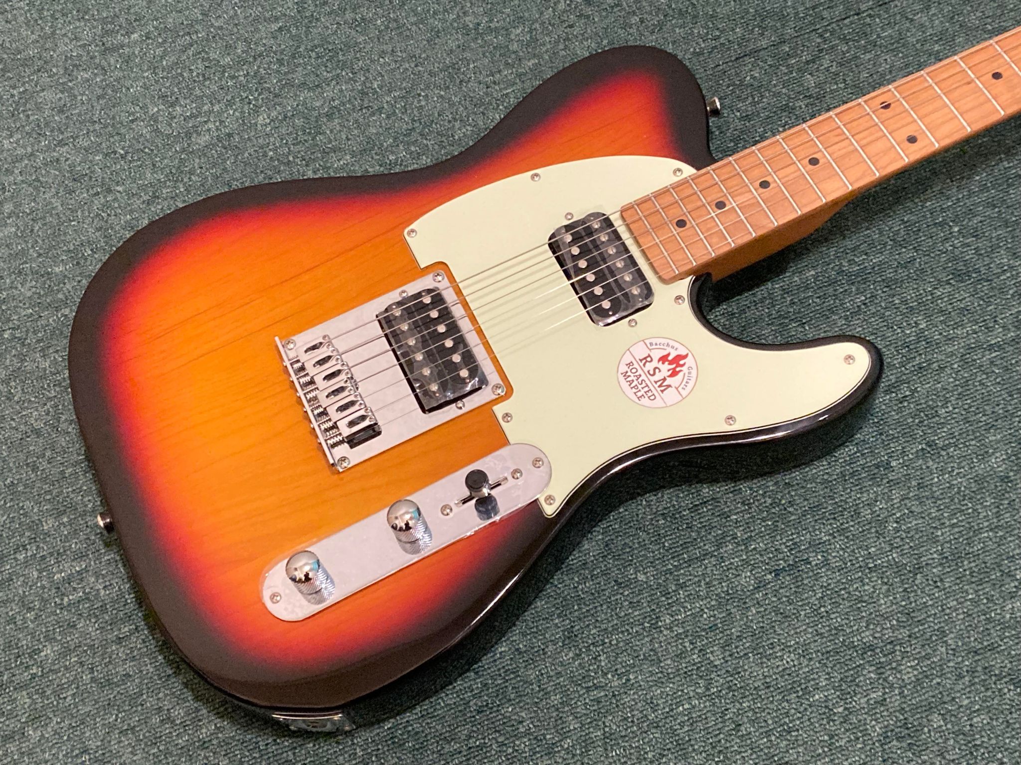 バッカス Bacchus BTE-3-RSM/M 3TS 2ハムバッカーのテレ・タイプ