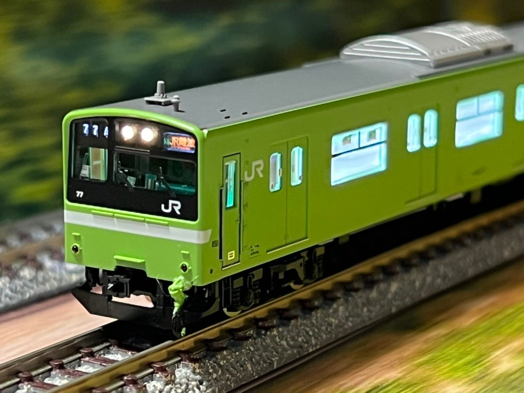 TOMIX 201系（JR西日本30N更新車・ウグイス）入線整備完了 | HK01の