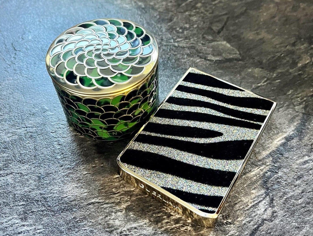 GUERLAIN/2023ホリデー久しぶりのメテオリットビーユ限定缶 | momocoの