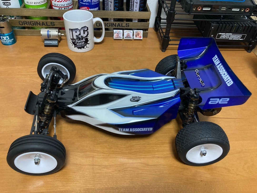 アソシRC10B2部品取 ヨコモ アソシRC10B2部品取 ヨコモ