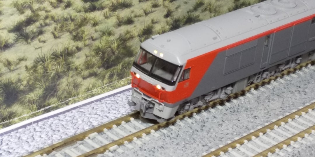 KATO DF200 200 入線‼️(品番7007-5) | oketa-mokeiのブログ