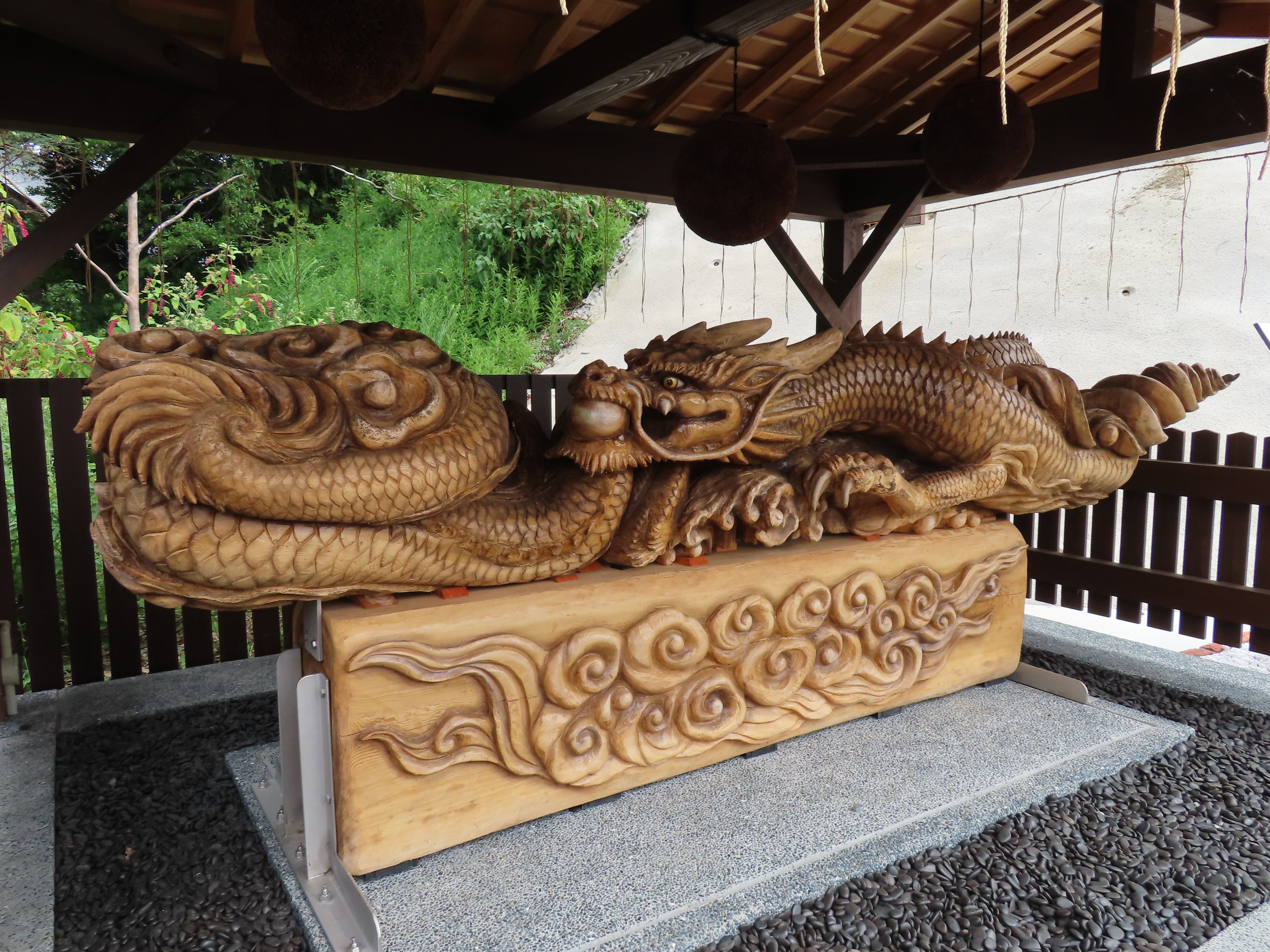 和歌山県 みなべ町】 須賀神社にあった青龍のモニュメント | 癒しの和歌山
