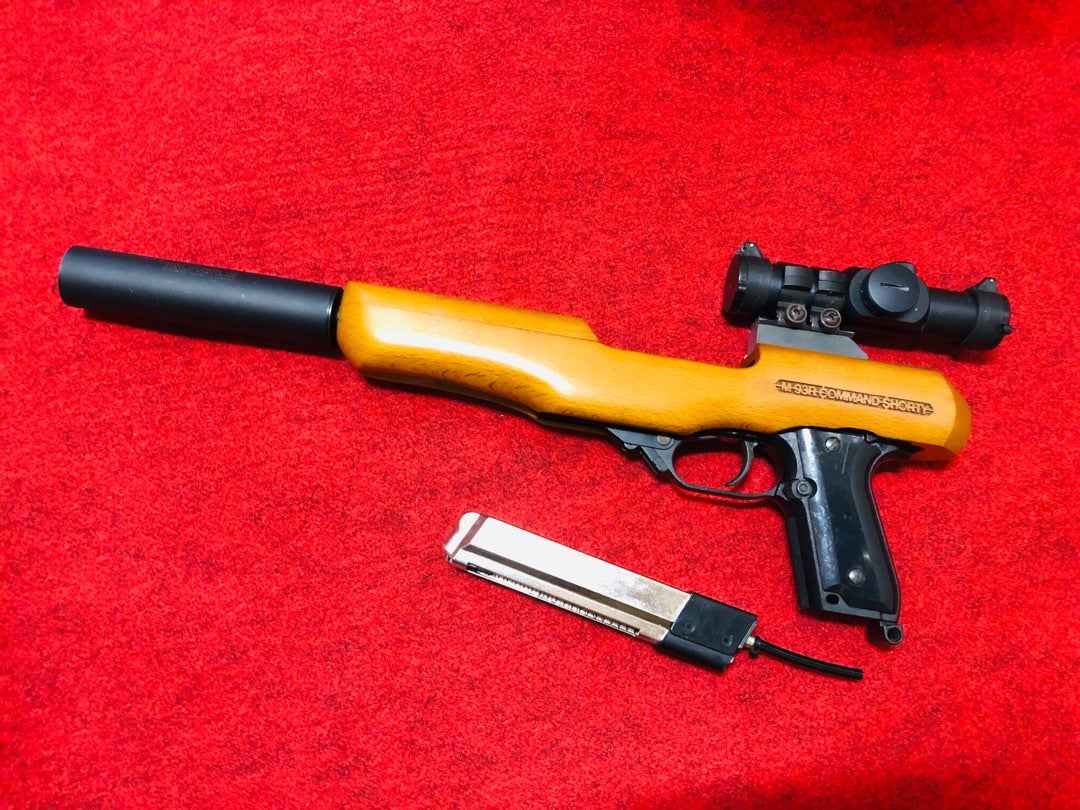 MGCガスガン ベレッタM93Rコマンド・ショーティーを