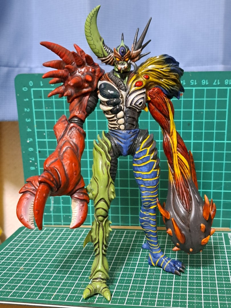 強殖装甲ガイバー イヴィルアプトム改造リペイント品 | ライトニングの