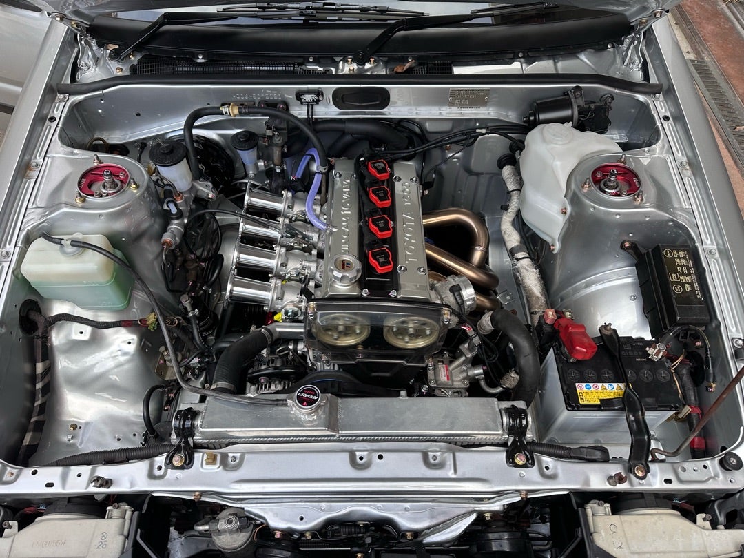 AE86見違えたエンジンルーム、その他作業諸々やってます | Racing