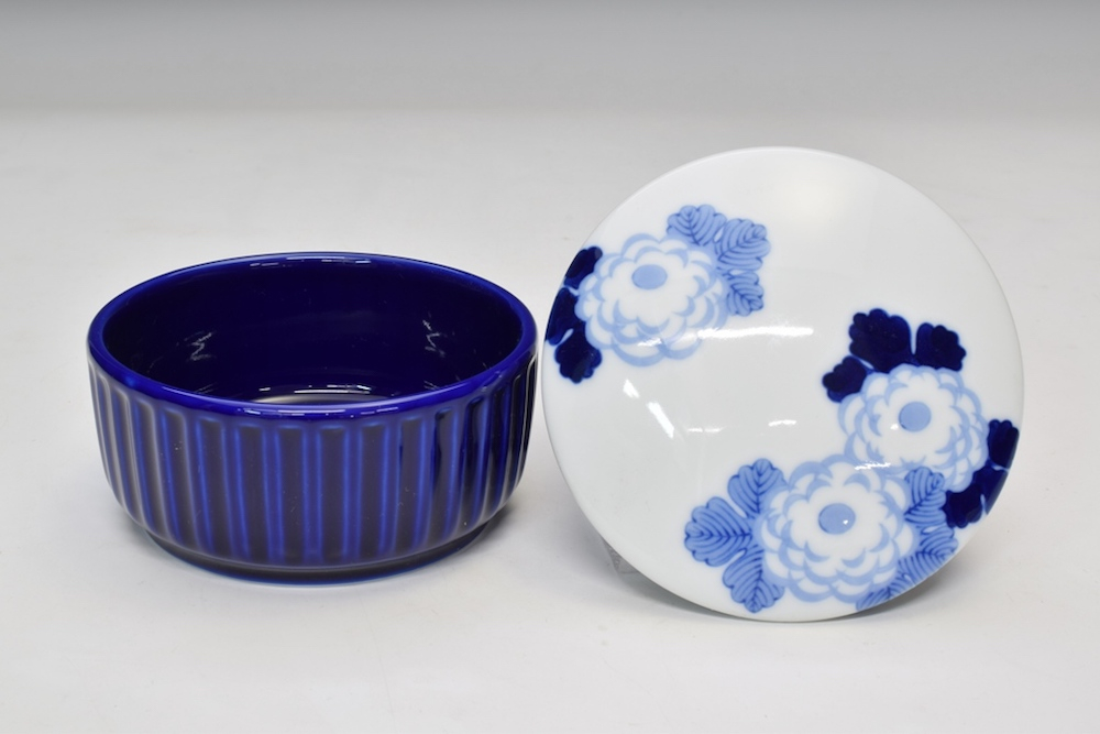 宮内庁御用達、深川製磁の器でティータイム。「FUKAGAWA SEIJI 1894