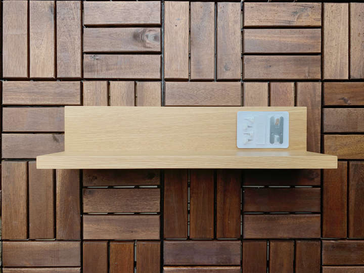 無印良品の「壁に付けられる家具」を導入したら作業スペースが心地良く