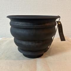 新品未使用】カタチ製作所 Mederu pot ベル Mサイズ レザーブラック