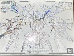 r*e様 MGEX1/100ストライクフリーダムガンダム[TWILIGHTCOA - メルカリ