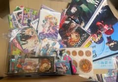 200点以上 アニメグッズ まとめ売り 大量 断捨離 80サイズ - メルカリ