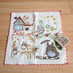 新品☆となりのトトロ 刺繍 タオルハンカチ☆ミニタオル☆ - メルカリ