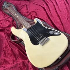 貴重 メンテ済 Squier Eシリアル ST-331 ミディアムスケール - メルカリ