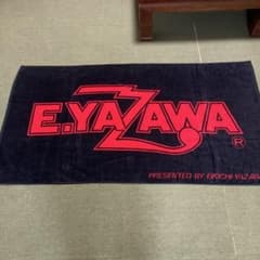 E.YAZAWA ロゴタオル ブラックレッド - メルカリ