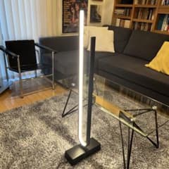 IKEA PILSKOTT ピルスコットLEDフロアランプ, スマート ブラック