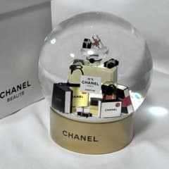 CHANEL N°5 100周年記念 VIPギフト スノードーム 2021 - メルカリ