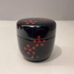 茶道具】三千家好写 利休梅 大棗 中村湖彩作 - メルカリ