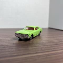 日本製絶版トミカNo.74 日産 ローレル ブタケツ 当時物 - メルカリ