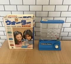 TOMY ウォーターゲーム 青 三目並べ - メルカリ
