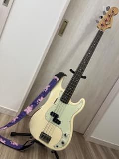 Squier プレシジョンベース 山田リョウ - メルカリ