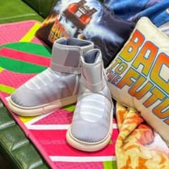 希少 バックトゥザフューチャー ルームシューズ エアマグ ナイキ