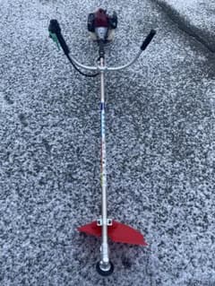 プロ仕様‼️ハイパワー‼️三菱 刈払機 MA261MT 草刈機 エンジン刈払機