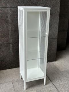 IKEA/BAGGEBO/バッゲボー：ガラス扉キャビネット完成品 - メルカリ