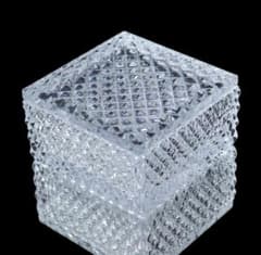 オールド・バカラ 珍品 四角型 ディアマン・ビゾー 切子蓋物 小物入れ