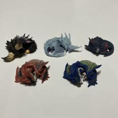 CFB Cute モンスターハンター お眠りモンスター 5体セット - メルカリ