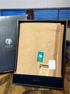 あ*い様 新品未使用 Haussmann オスマン 100%カシミヤ毛布 ブラン